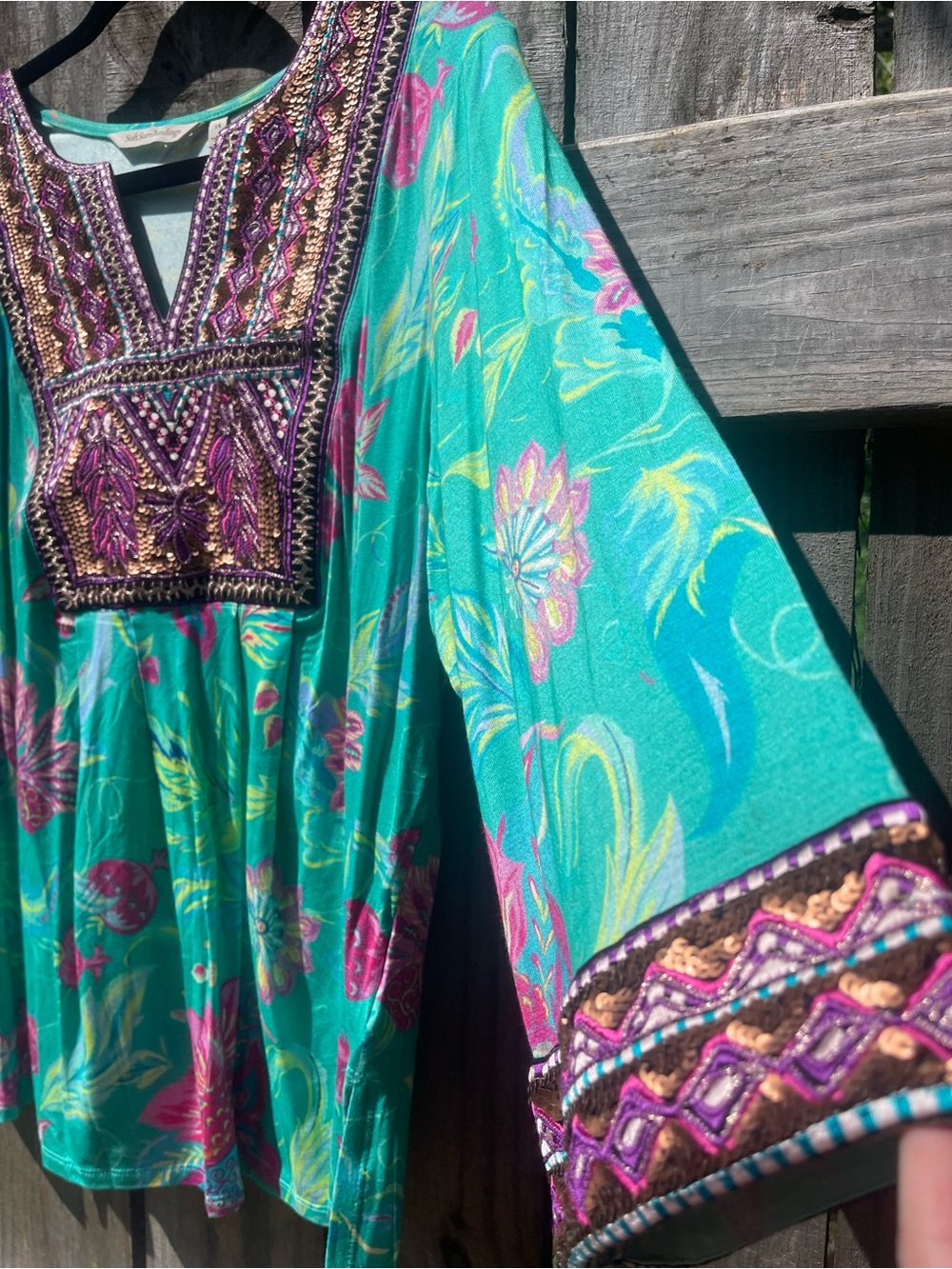 Soft Surroundings Sequined Turquoise Floral Embroidered V-Neck Blouse Sz 1X - Picture 4 of 13